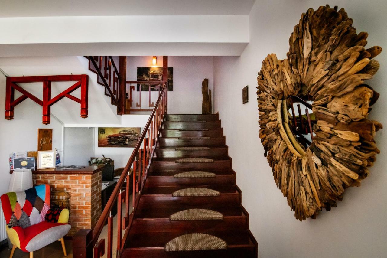 Hunter Vip Villa Reghin Luaran gambar